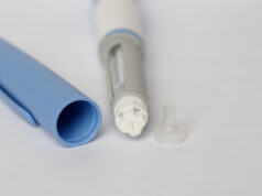 Semaglutide needle Photo 322834516 © Artmim | Dreamstime.com
