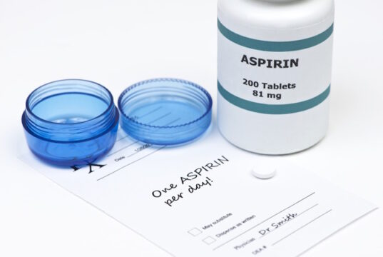 aspirin Photo 49077085 | Aspirin © Sherry Young | Dreamstime.com