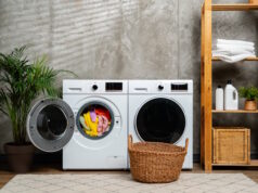 https://www.freepik.com/premium-photo/modern-laundry-room-with-white-washing-machines-greenery_244104387.htm#fromView=search&page=1&position=33&uuid=a4aa3e39-bc64-4fc4-b82f-72f916edbad5