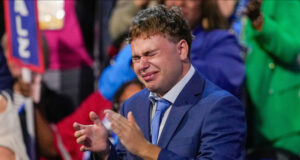 https://apnews.com/article/tim-walz-gus-dnc-learning-disabilities-c09cbdb10ea8f91edff051527bbcba03?user_email=c71afb4ed31f75488d6da63c33654b9e80a39619625f83ffc49d9490457250d6&utm_medium=Afternoon_Wire&utm_source=Sailthru_AP&utm_campaign=AfternoonWire_Aug23_2024&utm_term=Afternoon%20Wire