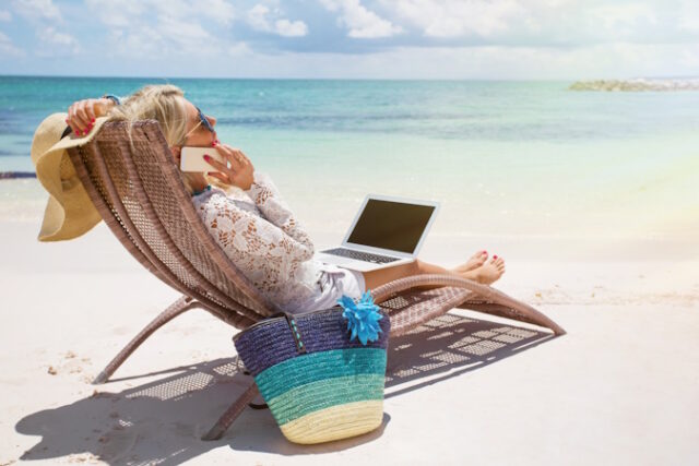 https://www.freepik.com/premium-photo/productive-businesswoman-working-beach_34760195.htm#fromView=search&page=1&position=15&uuid=c48b2c06-4e8d-45d8-a1d1-da9aef3d8cb4