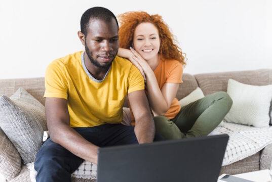 https://www.freepik.com/free-photo/couple-looking-laptop_5118607.htm#fromView=search&page=1&position=29&uuid=c9217d76-2fb8-4438-bc7b-7b74cc7c0dea