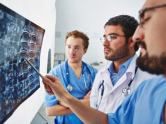 https://www.freepik.com/free-photo/doctor-showing-problem_855806.htm#fromView=search&page=1&position=4&uuid=c583c06a-4a8c-4023-81b1-80fbc3e0823e