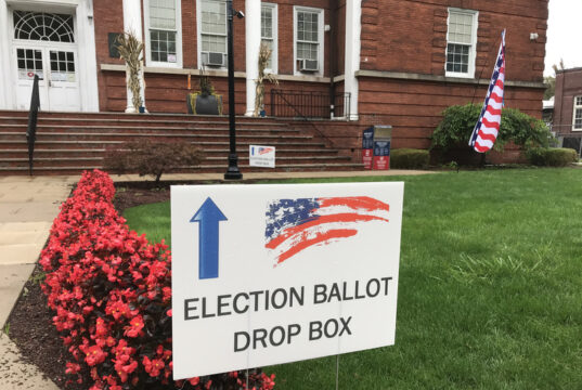 Mail-in ballot ID 198765990 © Erin Alexis Randolph | Dreamstime.com