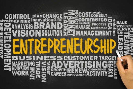 entrepreneur ID 56029353 © Cacaroot | Dreamstime.com