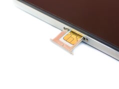 https://www.vecteezy.com/photo/10321723-closeup-nano-sim-card-ready-to-insert-to-smartphone-on-white-background