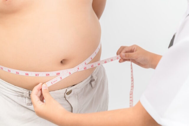 Little doctor measuring obese child waist body fat isolated https://www.vecteezy.com/photo/23313396-little-doctor-measuring-obese-child-waist-body-fat-isolated