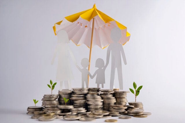 https://www.vecteezy.com/photo/47894071-stack-of-coins-with-family-with-protective-umbrella-on-dark-background-business-idea-and-savings-insurance-concept