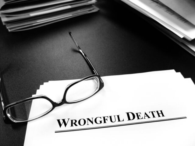Wrongful death ID 252923468 © Lane Erickson | Dreamstime.com