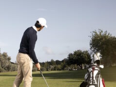 https://www.freepik.com/free-photo/man-with-golf-club-field-playing_12080025.htm#fromView=search&page=2&position=8&uuid=1d8d9198-fc49-4237-a1b5-f80e7569fc7a