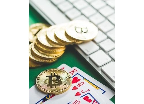 https://www.freepik.com/premium-photo/red-glass-playing-dices-bitcoins-green-table_63033432.htm#fromView=search&page=1&position=35&uuid=b5d0c0f3-457a-4db4-90cd-13be193c896c