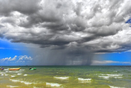 https://www.freepik.com/premium-photo/scenic-view-sea-against-cloudy-sky-rainy-season_99914019.htm#fromView=search&page=1&position=10&uuid=3cecc423-3ef1-4619-84a7-87384a2035d6