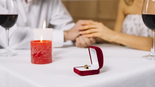 close-up-engagement-ring-candles https://www.freepik.com/free-photo/close-up-engagement-ring-candles_5167125.htm#fromView=search&page=1&position=34&uuid=17eebcca-c09a-4d7f-a92c-