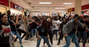 https://www.freepik.com/premium-photo/energy-entertainment-captured-black-friday_246328097.htm#fromView=search&page=1&position=13&uuid=f33cfdca-1440-4cb6-adc0-48e3b126a50e