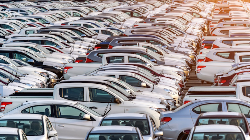 https://www.freepik.com/free-photo/row-new-cars-port_13180844.htm#fromView=search&page=1&position=37&uuid=006ec5b5-4d5c-45a7-a7f7-81278d37b9e2