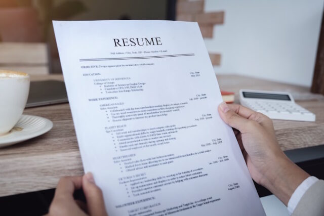 https://www.vecteezy.com/photo/2569289-hr-audit-resume-applicant-paper