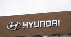 https://www.vecteezy.com/photo/46201539-russia-kaluga-september-29-2020-metallic-hyundai-logo-on-a-roof-of-a-dealership