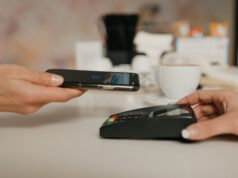 https://www.freepik.com/premium-photo/woman-preparing-pay-her-latte-with-smartphone-by-contactless-nfc-technology-cafe-female-barista-holds-out-terminal-paying-client-coffee-shop_8372575.htm#fromView=search&page=1&position=8&uuid=82fb21bd-c9ef-4fed-af53-037614db6e07