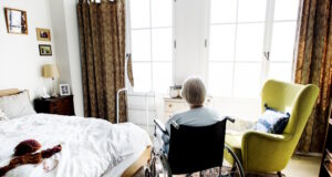 https://www.freepik.com/premium-photo/senior-woman-sitting-wheelchair-alone_2948354.htm#fromView=search&page=1&position=21&uuid=ebcfcbea-e3c5-431e-a139-fd00a6698e9b