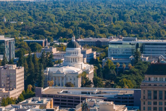 https://www.vecteezy.com/photo/38906631-california-state-capitol-building-downtown-sacramento