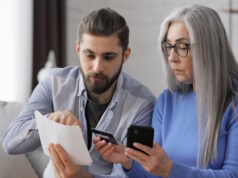 https://www.freepik.com/premium-photo/young-man-helping-aged-mother-paying-bills-online-with-credit-card-making-purchase-online-store_19246224.htm#fromView=search&page=1&position=10&uuid=215a1968-da8e-420a-a384-e1c5315a28eb