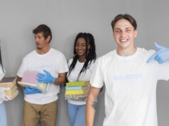 https://www.freepik.com/free-photo/volunteering-organization-holding-books-donations_10301470.htm#fromView=search&page=1&position=42&uuid=e8807d7f-63c3-4365-a6f3-53de18b45cd2