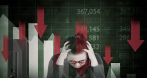 https://www.freepik.com/premium-photo/businesswoman-depressed-with-bearish-market-condition_40876553.htm#fromView=search&page=1&position=16&uuid=af8d3184-b54d-4c86-bab7-18e2a4f1c22e&query=economy+down