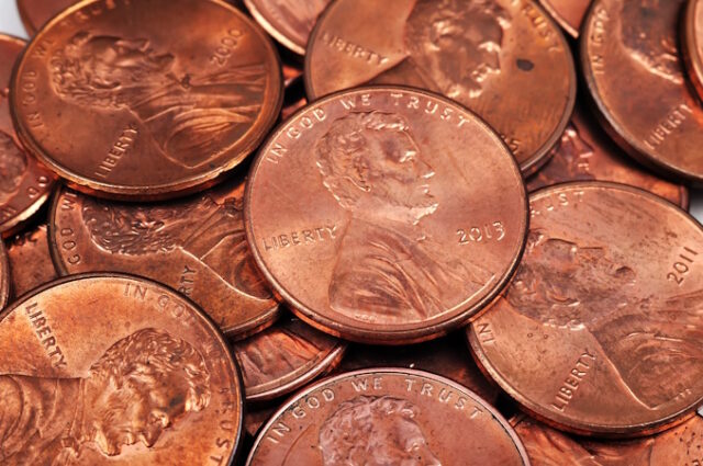 https://www.freepik.com/premium-photo/cent-coins_33571273.htm#fromView=search&page=1&position=40&uuid=273331a7-6c48-4677-b785-3bb194e68475&query=penny