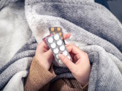 https://www.freepik.com/premium-photo/closeup-pills-female-hands-top-view_21557176.htm#fromView=search&page=1&position=17&uuid=62dbba87-22f2-4f13-8a2d-d2e8f4938b02&query=cold+pills