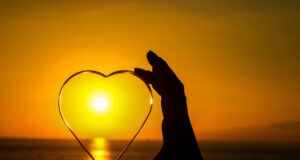 https://www.vecteezy.com/photo/17471051-heart-shape-over-the-sunset