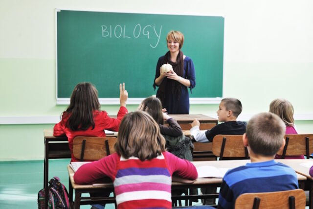 vecteezy_learn-biology-in-school_11928048 https://www.vecteezy.com/photo/11928048-learn-biology-in-school