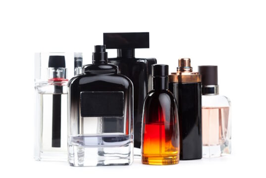 https://www.freepik.com/premium-photo/bottle-perfume-isolated-white-background_5007662.htm#fromView=search&page=1&position=14&uuid=1dc864d5-e0bf-4986-b800-e5394fb5135c&query=perfume