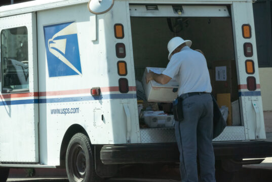 Postal ID 114497506 © Sonnenbergshots | Dreamstime.com