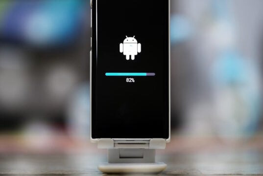 https://www.vecteezy.com/photo/2305316-chiangmai-thailand-jan-23-2021-android-phone-updating-operating-system