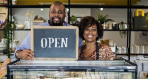 https://www.freepik.com/free-photo/cake-cafe-owners-with-open-sign_2977328.htm#fromView=search&page=1&position=20&uuid=d988b6a4-229f-4223-8fb5-f30795cfb545&query=open+business