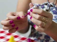 https://www.freepik.com/premium-photo/close-up-woman-painting-nails_114409358.htm#fromView=search&page=1&position=18&uuid=a39bc190-5f66-46ca-9ca2-0f4ccbf38d7a&query=diy+nails