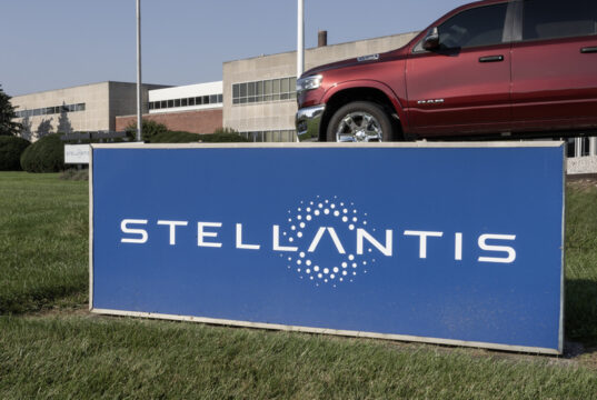 Stellantis Jeep ID 339680307 © Jonathan Weiss | Dreamstime.com