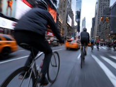 https://www.vecteezy.com/photo/56635470-cycling-in-new-york-city