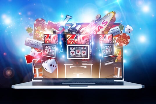 https://www.vecteezy.com/photo/24636575-online-casino-gambling