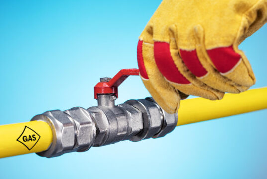 https://www.freepik.com/premium-photo/male-hand-glove-opens-closes-gas-pipe-valve-stopping-gas-supply_25478082.htm#fromView=search&page=1&position=26&uuid=aee7a303-021e-4e6c-9483-b8e0e120642a&query=gas+line+repair