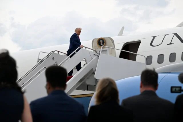 Trump plane