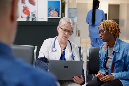 https://www.freepik.com/free-photo/senior-medic-showing-diagnosis-laptop-sick-patient-explaining-disease-medicine-treatment-checkup-visit-appointment-waiting-room-doctor-woman-doing-medical-examination_30890051.htm#fromView=search&page=1&position=20&uuid=79d2a224-3330-4b71-a47b-7a3099af75db&query=patient+at+doctors