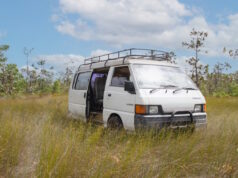 https://www.vecteezy.com/photo/20452901-home-van-for-vintage-trips