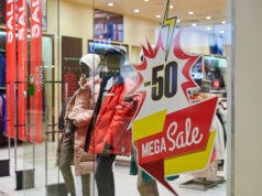 https://www.vecteezy.com/photo/45703138-new-year-s-sale-at-shopping-mall-christmas-promotions