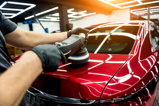 https://www.freepik.com/premium-photo/car-service-worker-polishes-car-details-with-orbital-polisher_12639128.htm#fromView=search&page=1&position=18&uuid=460f5454-3e42-4916-9698-d1b6ea8076b5&query=car+detailing