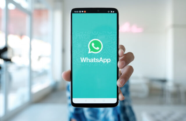 195 https://www.freepik.com/premium-photo/woman-holding-smartphone-with-whatsapp-screen_6769770.htm#fromView=search&page=1&position=30&uuid=05472231-4bc0-4367-8f59-f85681eb4e0b&query=whats+app