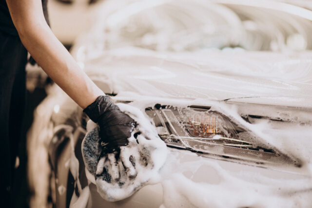 https://www.freepik.com/free-photo/car-wash-detailing-station_8380359.htm#fromView=search&page=1&position=21&uuid=2ce80501-715c-4120-bfaa-83b078c05f61&query=car+cleaning