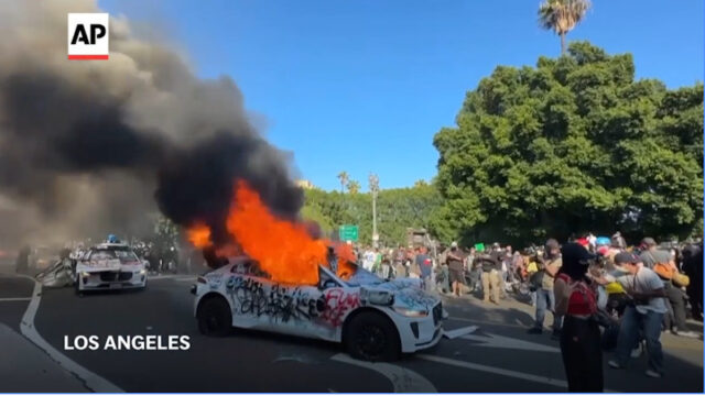 https://apnews.com/live/immigration-protests-los-angeles#00000197-55c0-d0d3-a7bf-dfda5d810000