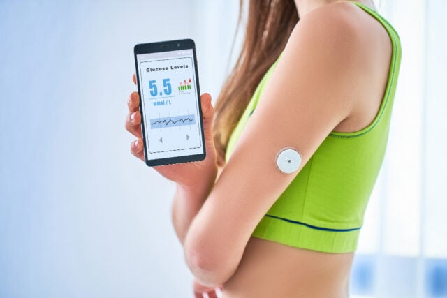 https://www.freepik.com/premium-photo/woman-diabetics-control-checking-glucose-level-with-remote-sensor-mobile-phone-continuous-online-monitoring-glucose-levels-without-blood-digital-medical-technology-diabetes-treatment_7715353.htm#fromView=search&page=1&position=24&uuid=0c8b6ecc-2b13-4be5-b059-7ce7b0f4ae7e&query=dexcom