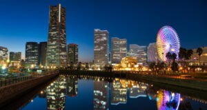 https://www.freepik.com/premium-photo/illuminated-city-night_95759824.htm#fromView=search&page=1&position=24&uuid=b63c6ff1-44e3-43aa-9bf9-561f840e301e&query=visit+orlando